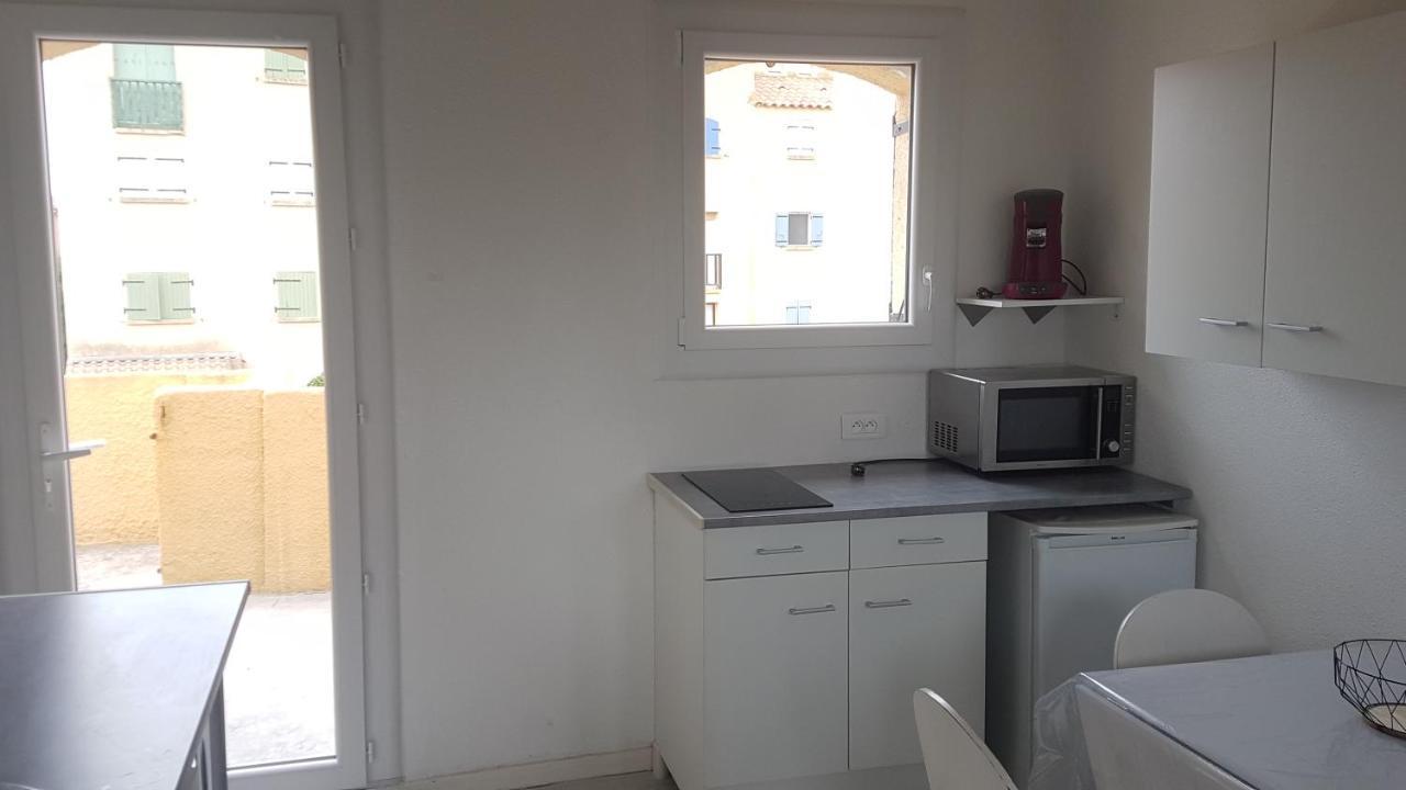 Appartement T2 Avec Cabine A St Pierre La Mer Fleury  Exterior foto