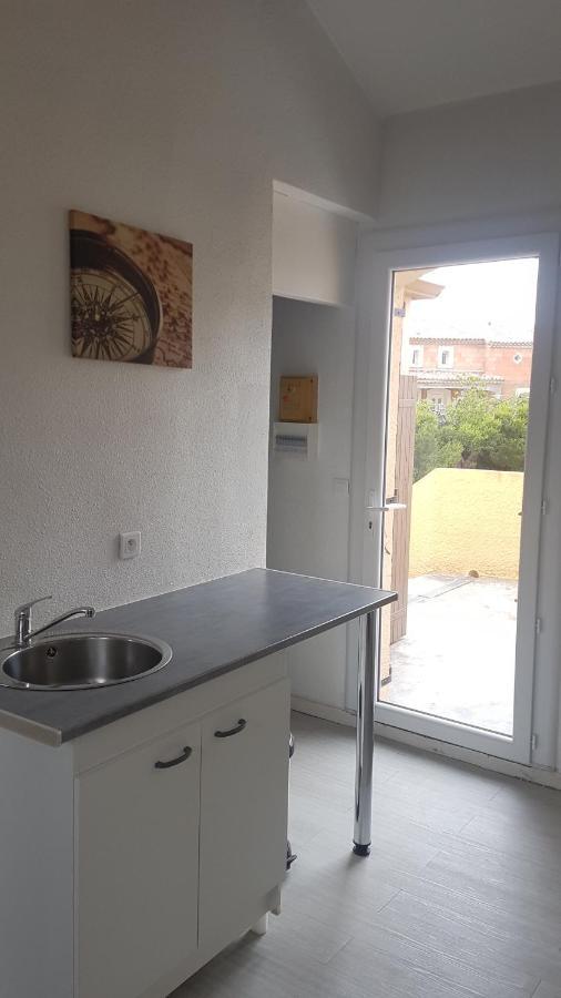 Appartement T2 Avec Cabine A St Pierre La Mer Fleury  Exterior foto